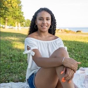 Meet your Posher, Kiara